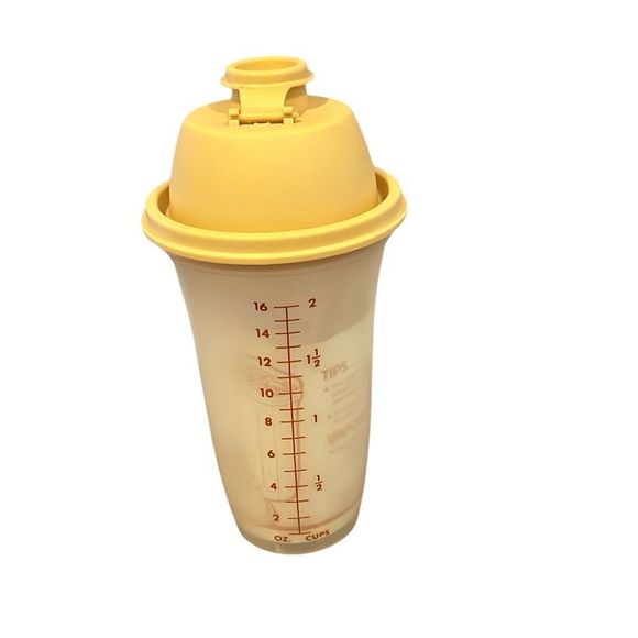 Tupperware Shake Measuring Cup Vintage New - Picture 2 of 2